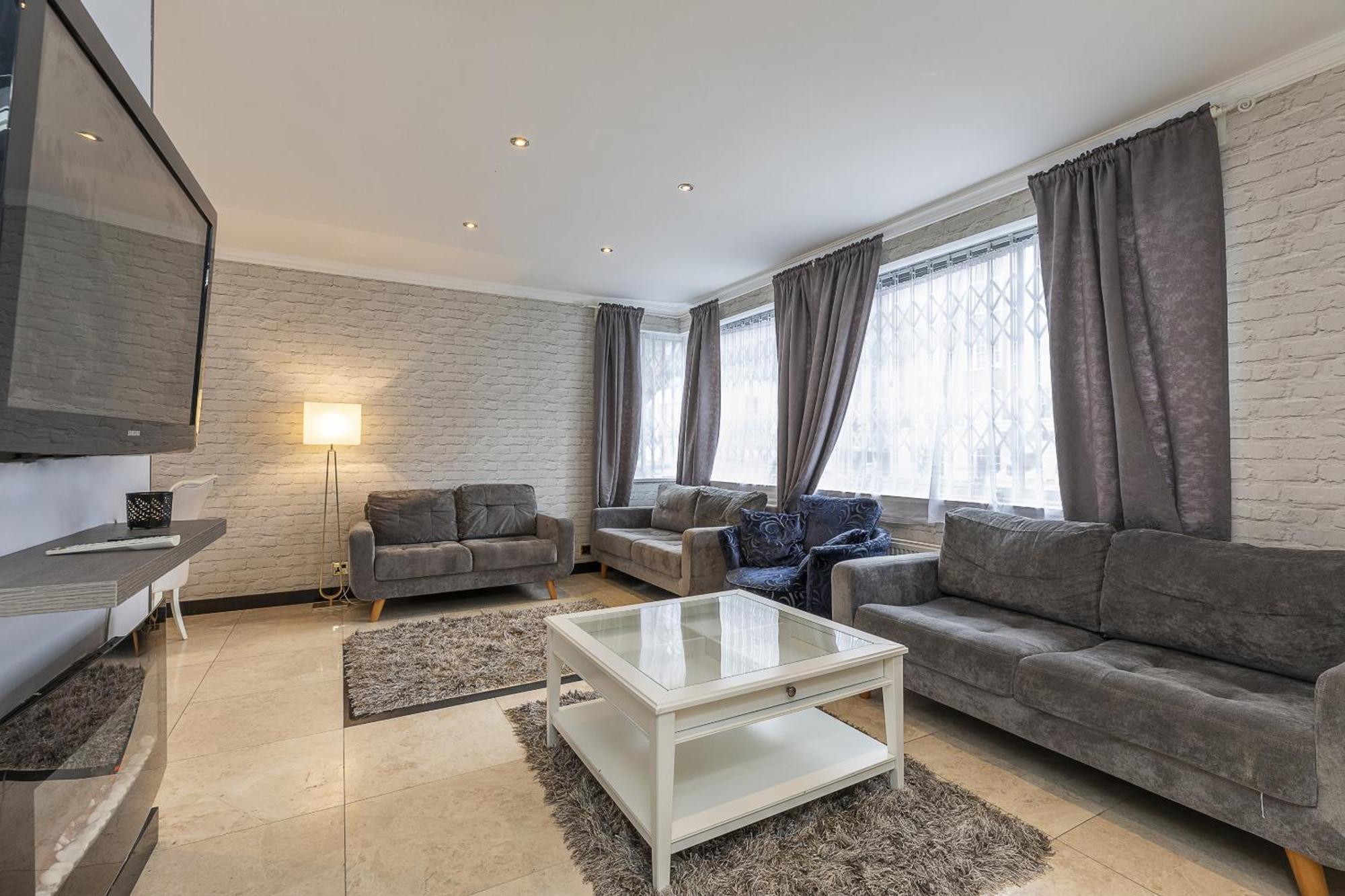 Gorgeous 4 Bedrooms Apartment Near Hyde Park And Oxford St لندن المظهر الخارجي الصورة