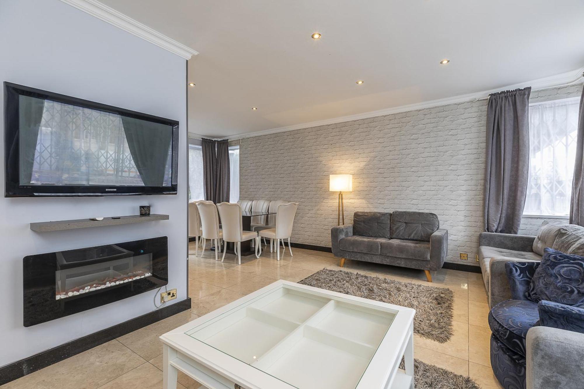 Gorgeous 4 Bedrooms Apartment Near Hyde Park And Oxford St لندن المظهر الخارجي الصورة
