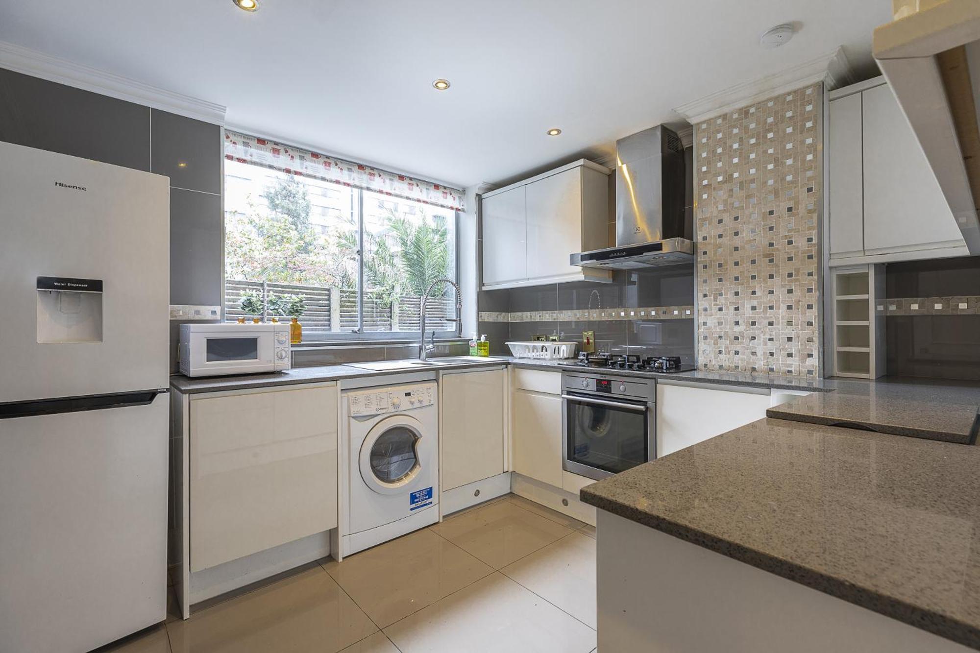 Gorgeous 4 Bedrooms Apartment Near Hyde Park And Oxford St لندن المظهر الخارجي الصورة