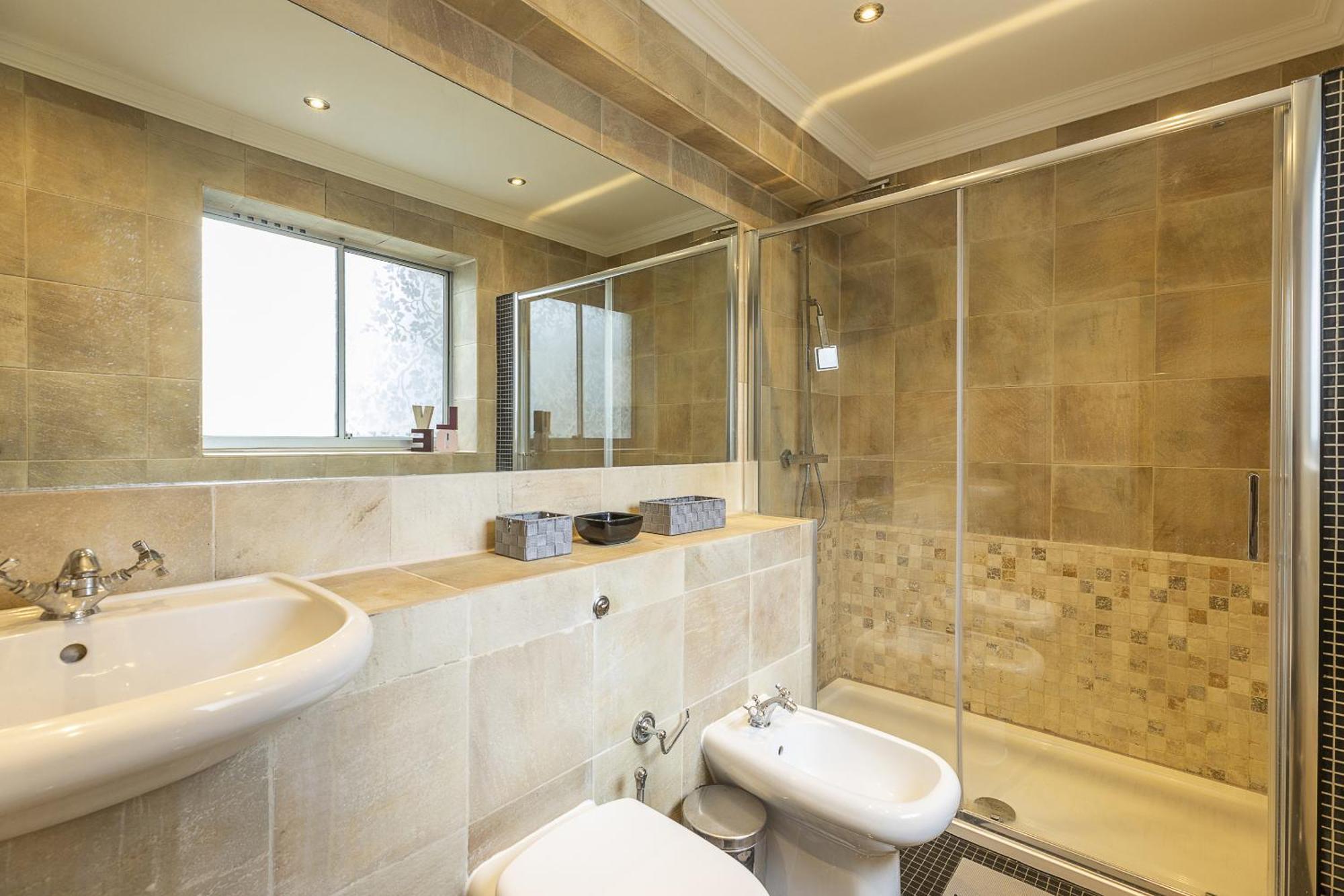 Gorgeous 4 Bedrooms Apartment Near Hyde Park And Oxford St لندن المظهر الخارجي الصورة